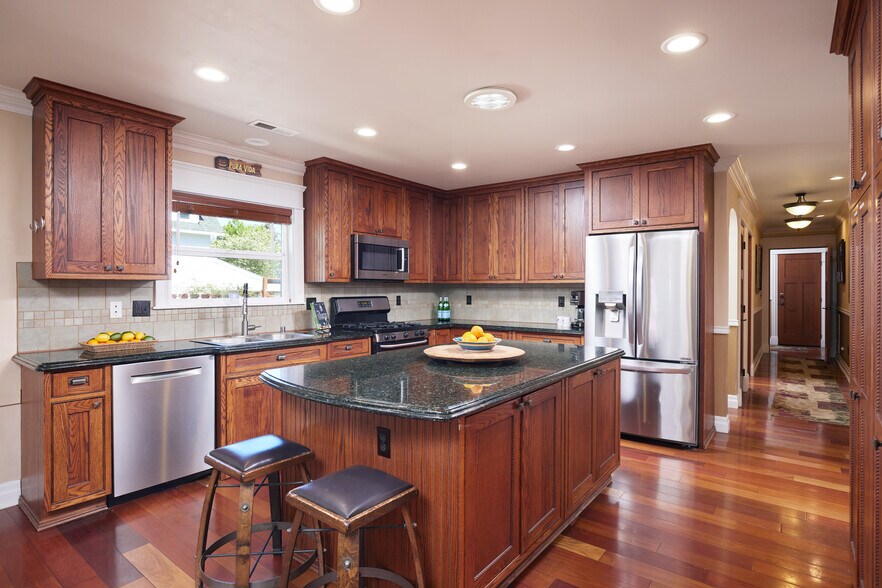 More Photos Of 527 Catherine St, Walla Walla Hospitality For Sale