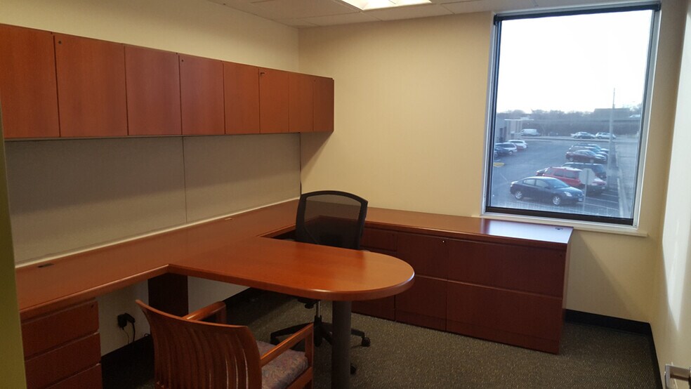 More Photos Of 405 Shawmut Ave, La Grange Self Storage For Lease