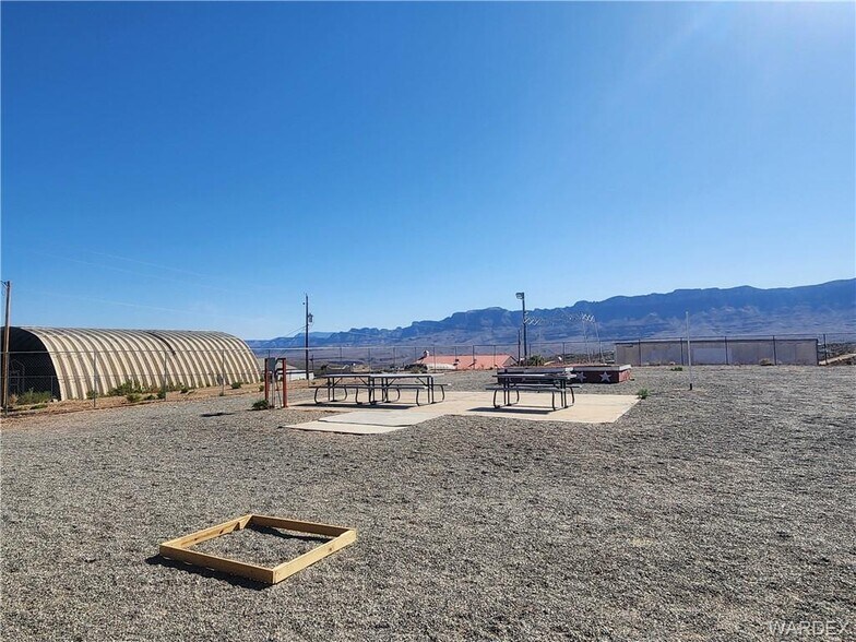 More Photos Of 165 Bradley Bay Dr, Meadview Restaurant For Lease