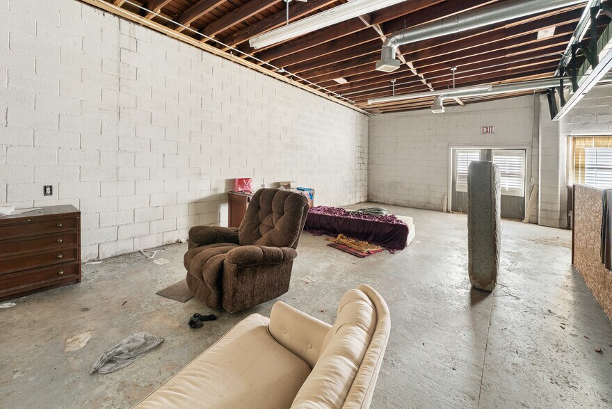 More Photos Of 27179 US Highway 80 W, Portal Industrial For Sale