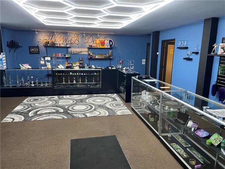 Primary Photo Of 2165 Harbor Blvd, Costa Mesa Freestanding For Sale