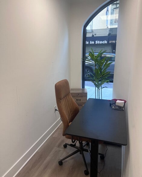More Photos Of 160-164 N 2nd St, Philadelphia Apartments For Lease