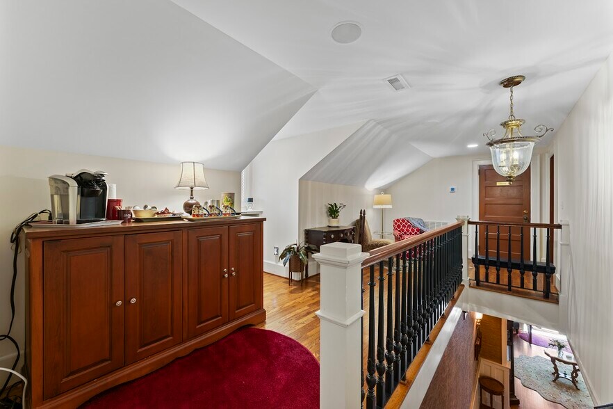 More Photos Of 60 Woodside Dr, Brevard Hospitality For Sale