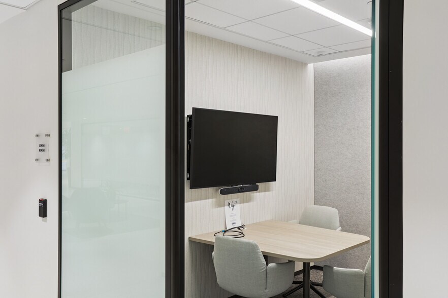 More Photos Of 6500 Rock Spring Dr, Bethesda Medical For Lease