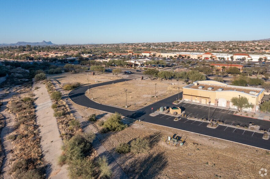 More Photos Of N Oracle Rd @ 1st Ave, Oro Valley Unknown For Lease