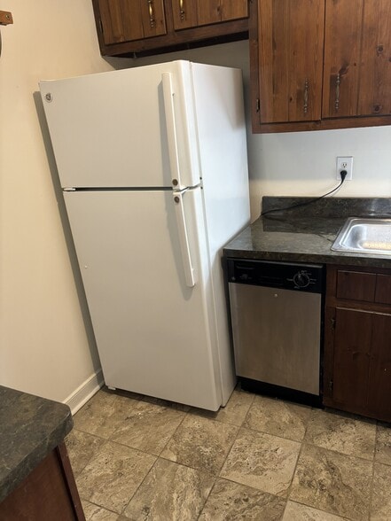 More Photos Of 7 N 21st St, Richmond Multifamily For Sale