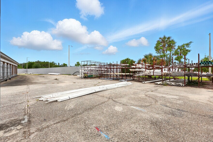 More Photos Of 110 N State Road 19, Palatka Auto Repair For Sale