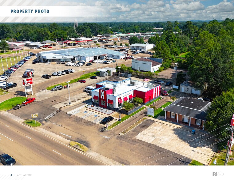 More Photos Of 699 Sunset Dr, Grenada Fast Food For Sale