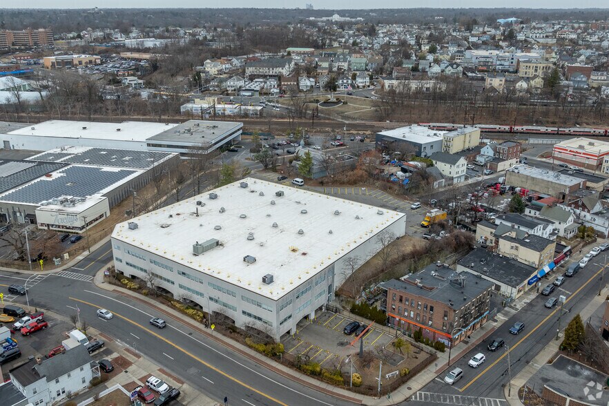 More Photos Of 10 Midland Ave, Port Chester Light Manufacturing For Lease