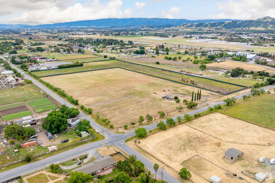 Primary Photo Of 1020 San Martin Ave, San Martin Land For Lease