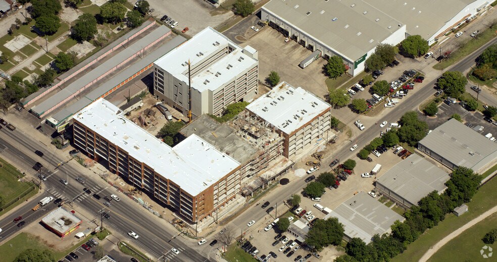 More Photos Of 4361 S Congress Ave, Austin Apartments For Sale