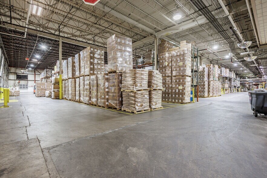 More Photos Of 815 Whitney Rd W, Fairport Warehouse For Sale