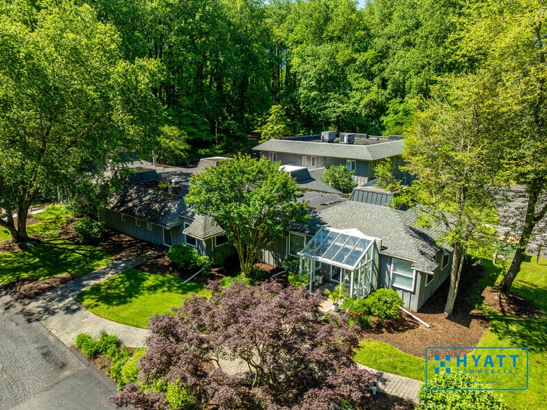 More Photos Of 1300 Ritchie Hwy, Arnold Office For Lease