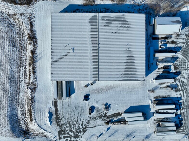 More Photos Of 2700 Alreich Ave, Baldwin Service For Sale