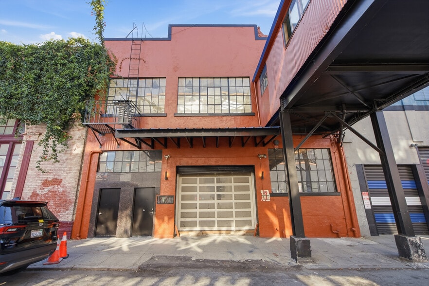 Primary Photo Of 19 Heron St, San Francisco Warehouse For Lease