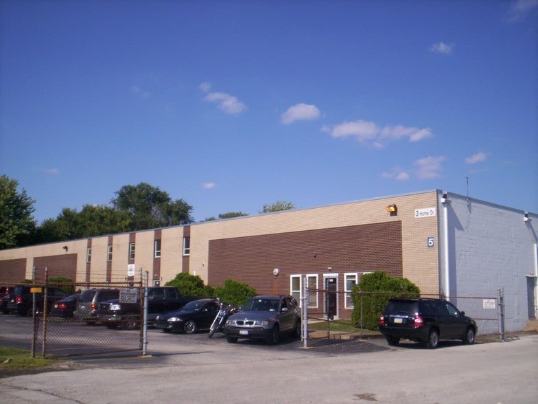 Primary Photo Of 3 Horne Dr, Folcroft Warehouse For Lease