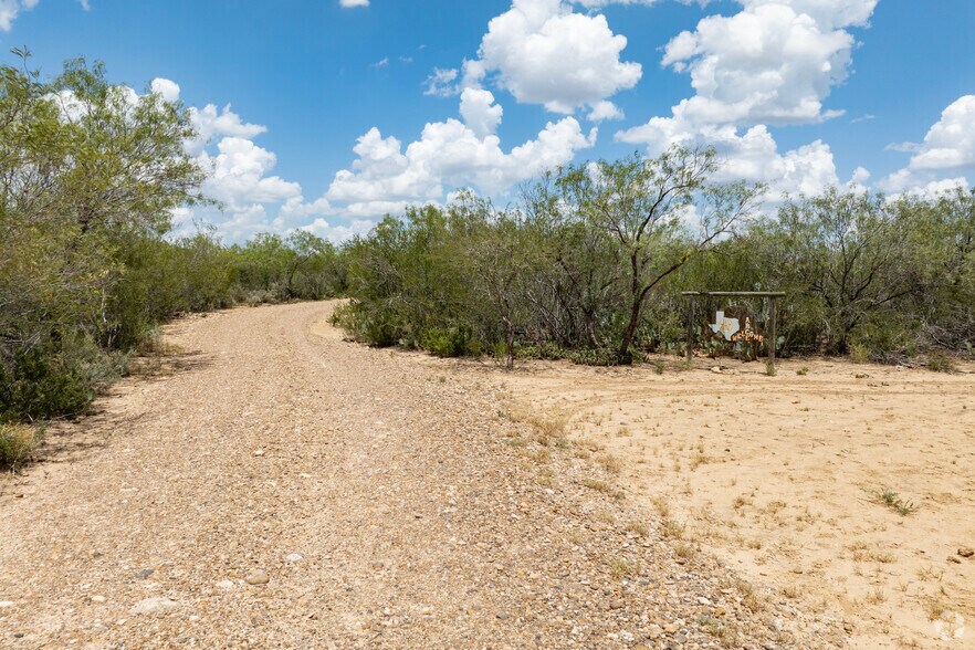 More Photos Of HWY 83, Laredo Land For Sale
