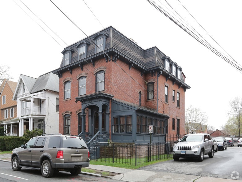 More Photos Of 61 Russ St, Hartford Loft Creative Space For Lease