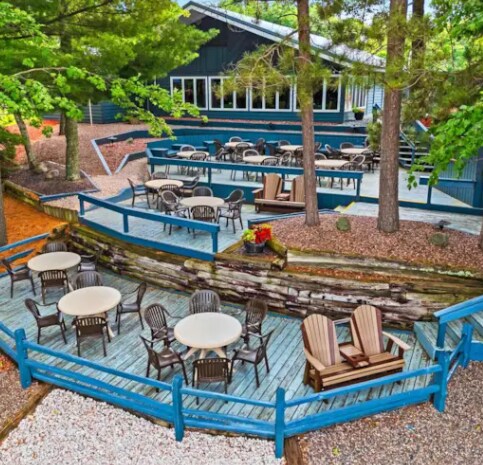 Primary Photo Of 15649 Maiden Lake Rd, Mountain Restaurant For Sale