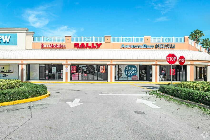 More Photos Of 5701-5881 N University Dr, Tamarac Unknown For Lease