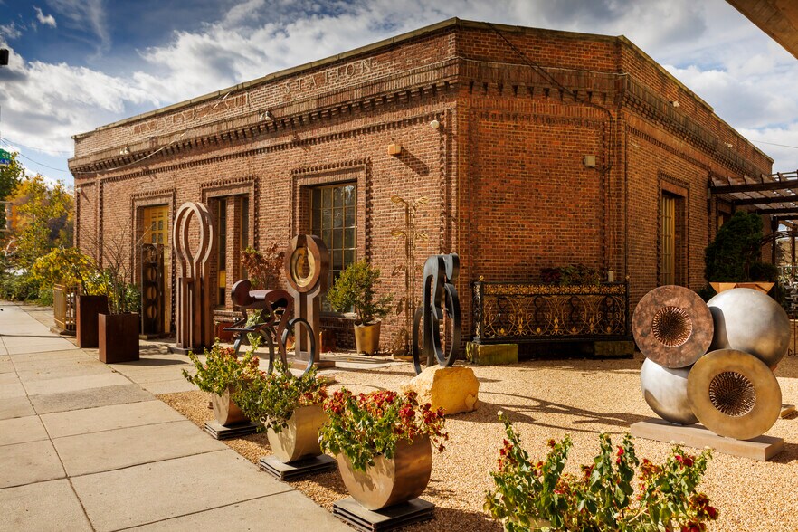 Primary Photo Of 114 Green Ln, Philadelphia General Retail For Lease