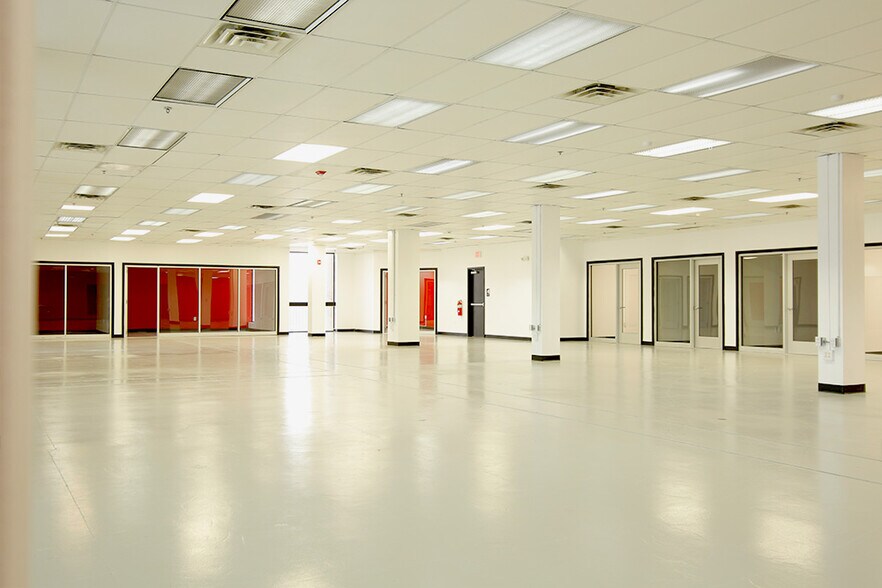 More Photos Of 1101 W Hamilton St, Allentown Office For Lease