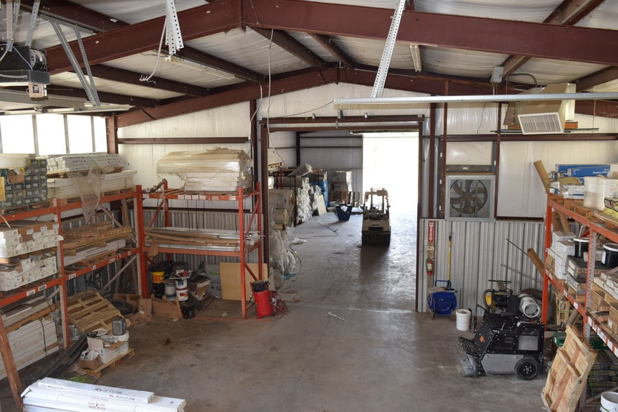 More Photos Of 4190 Highway 64, Plumerville Warehouse For Lease