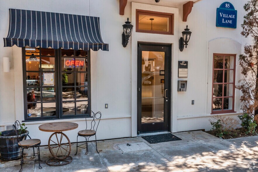 More Photos Of 85 Village Ln, Colleyville Office For Sale