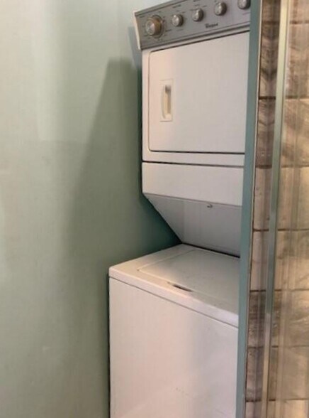 More Photos Of 65 Grant St, Buffalo Storefront For Sale