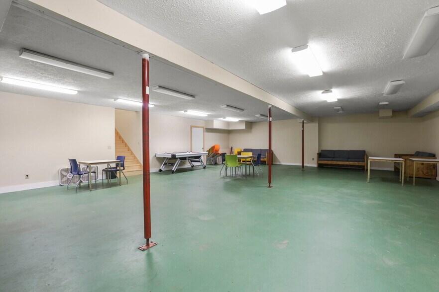 More Photos Of 5734 Durbin Rd, Bellville Specialty For Sale