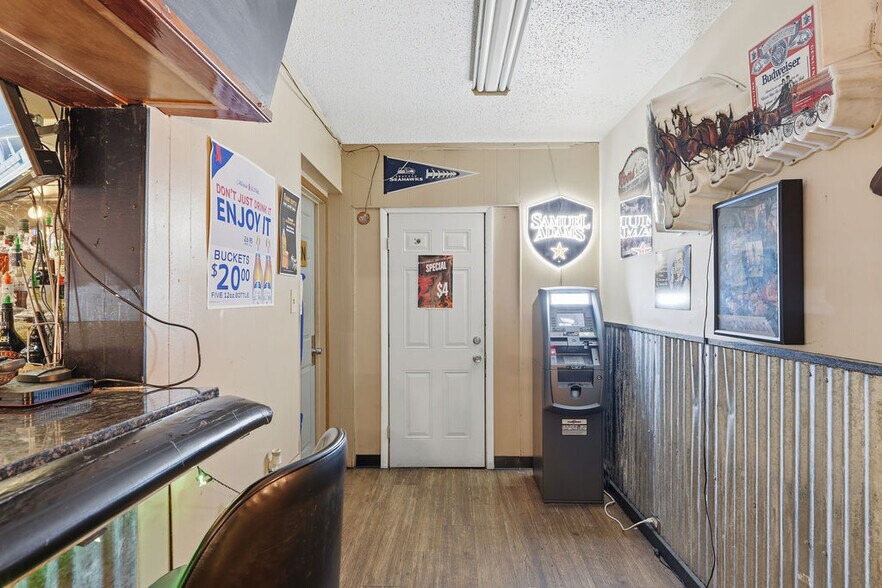 More Photos Of 3911 N Madison St, Spokane Office Residential For Sale