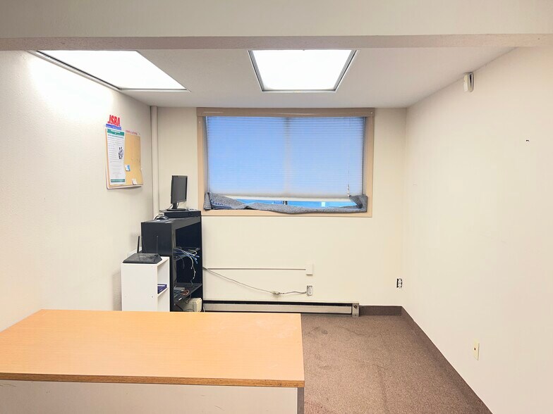 More Photos Of 8194 Fairview, Baxter Light Manufacturing For Sale