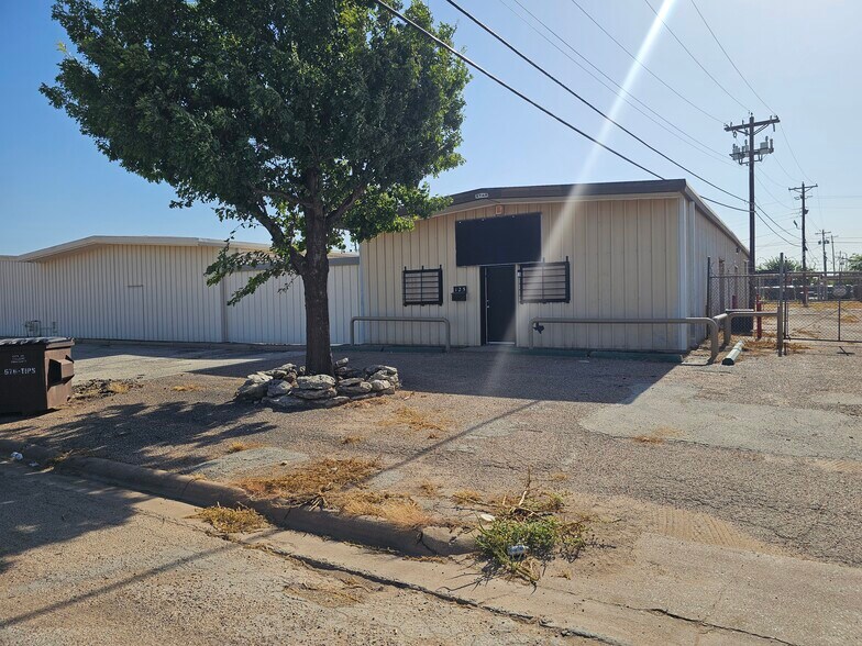 More Photos Of 125 Ruidosa Ave, Abilene Warehouse For Lease