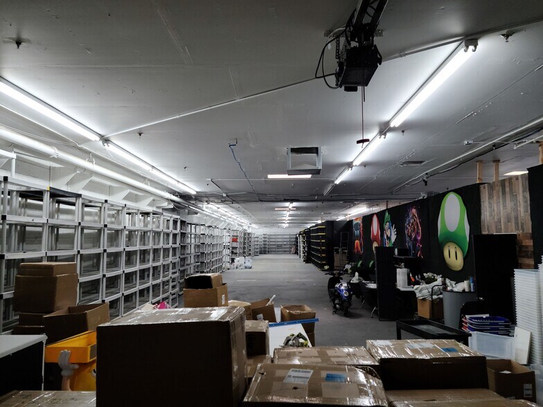 More Photos Of 3065 Sheridan St, Las Vegas Manufacturing For Lease