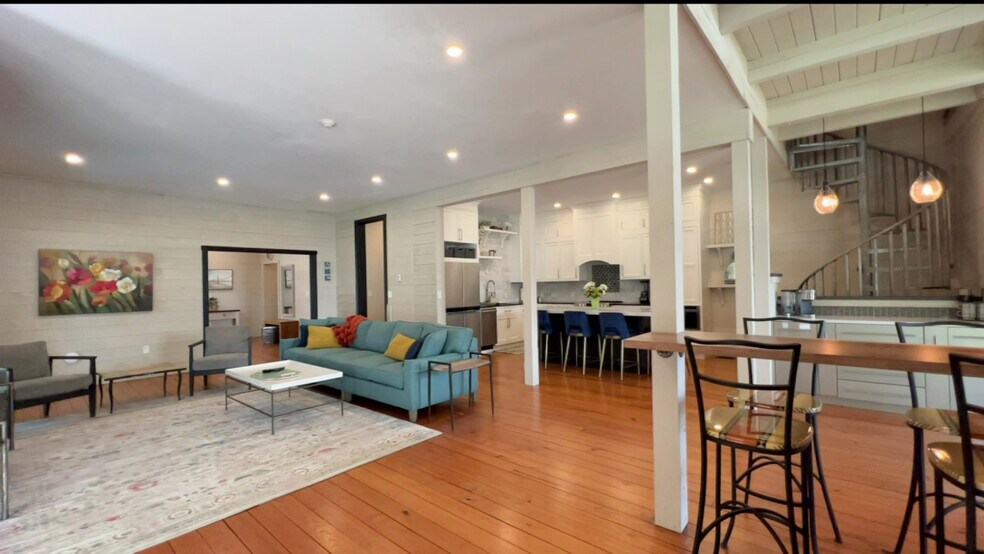 More Photos Of 156 Teaticket Hwy, Falmouth Storefront Retail Residential For Sale