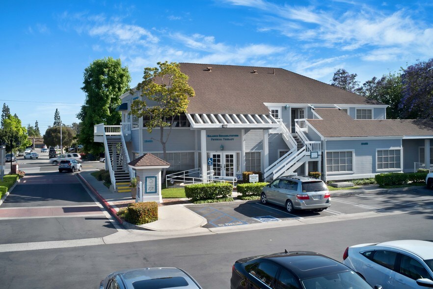 More Photos Of 12361 Lewis St, Garden Grove Unknown For Lease