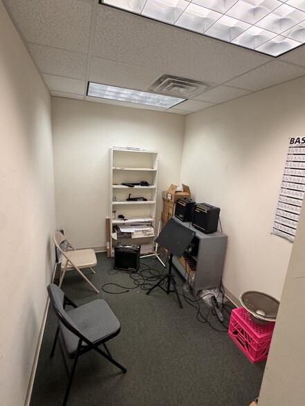 More Photos Of 3115 W Tilghman St, Allentown Unknown For Lease
