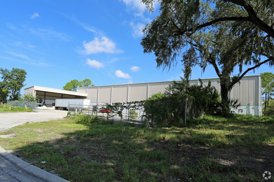 Primary Photo Of 1433 Massaro Blvd, Tampa Distribution For Lease