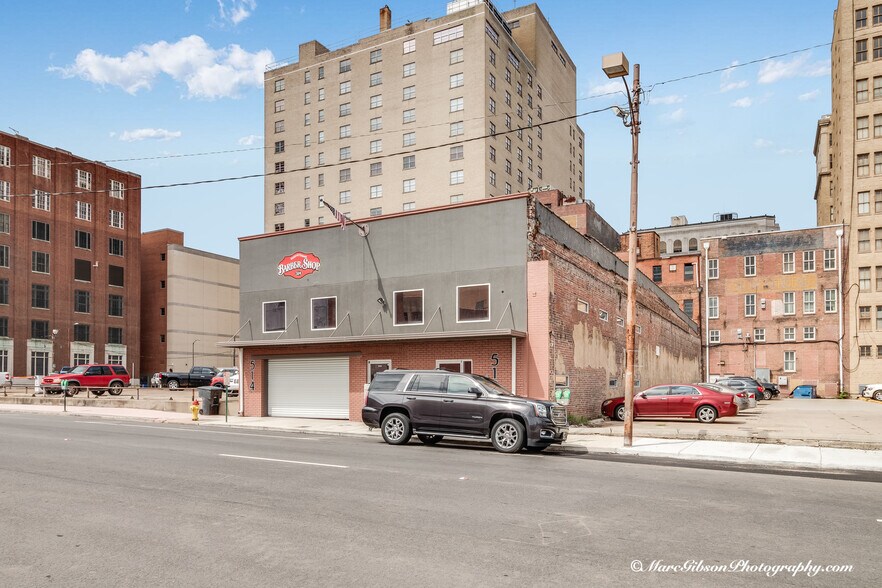 More Photos Of 512 Crockett St, Shreveport Office For Lease