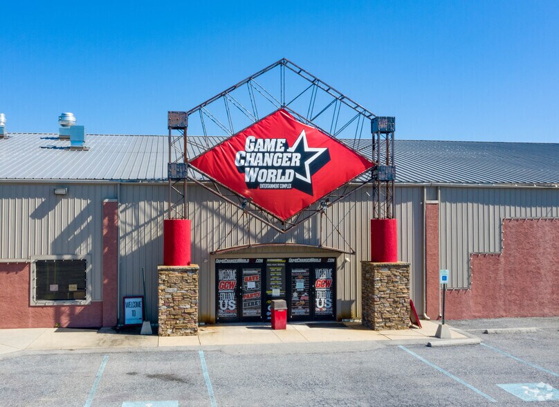 More Photos Of 6616 Ruppsville Rd, Allentown Freestanding For Sale