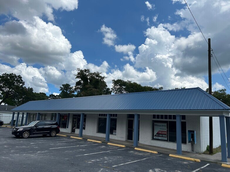 More Photos Of 3230 Skidaway Rd, Savannah Unknown For Lease