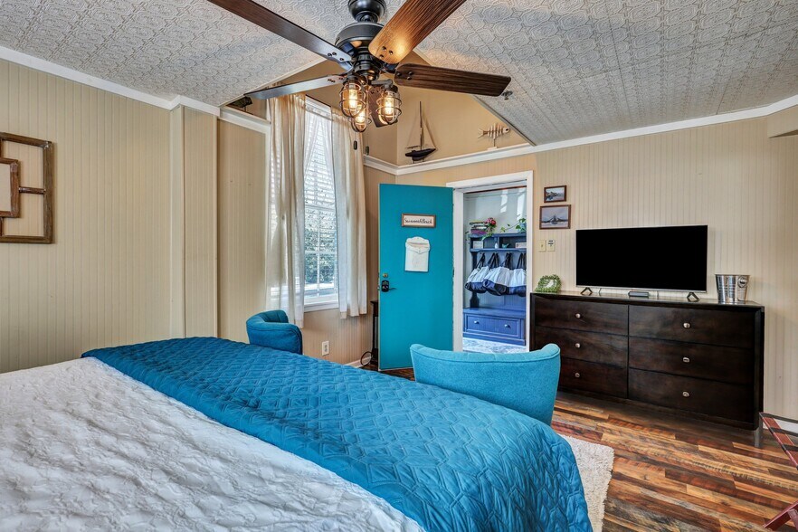 More Photos Of 24 Van Horne Ave, Tybee Island Hospitality For Sale