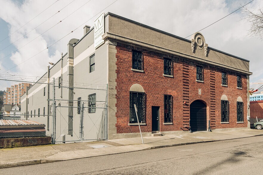 More Photos Of 1132 SW 17th Ave, Portland Warehouse For Lease