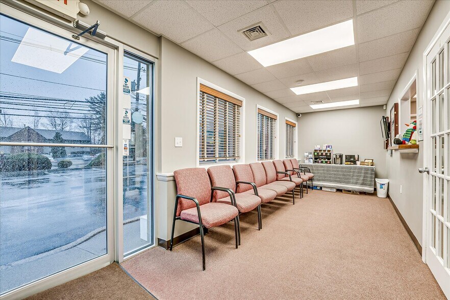 More Photos Of 72 Highway 27, Edison Medical For Sale