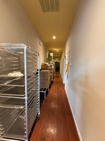 More Photos Of 12637-12641 Westheimer Rd, Houston Unknown For Lease