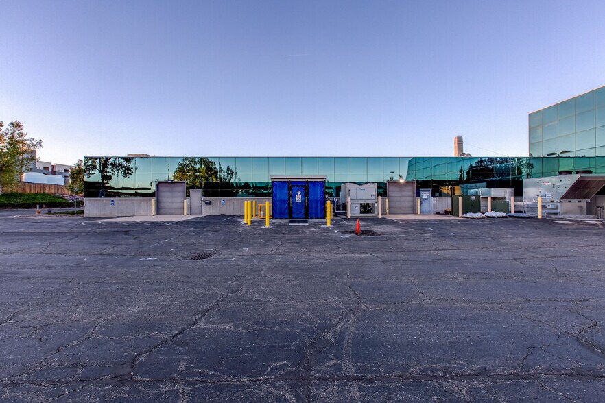 More Photos Of 373 Inverness Pkwy, Englewood Office For Lease