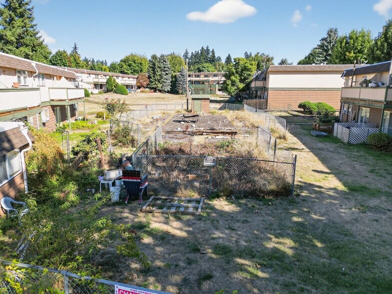 More Photos Of 6405 NE Hazel Dell Ave, Vancouver Apartments For Sale