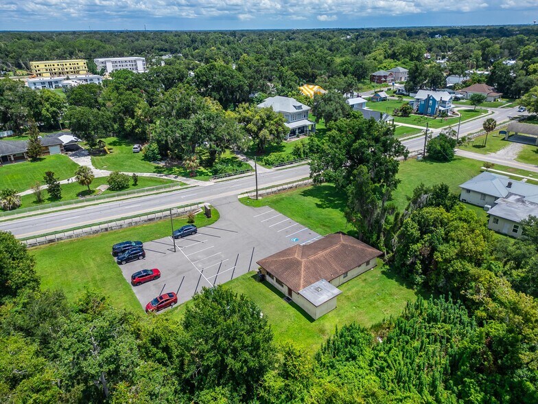 More Photos Of 1205 W Baker St, Plant City Medical For Sale