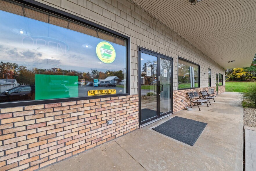 More Photos Of 3940 Pennsylvania 257, Seneca General Retail For Sale