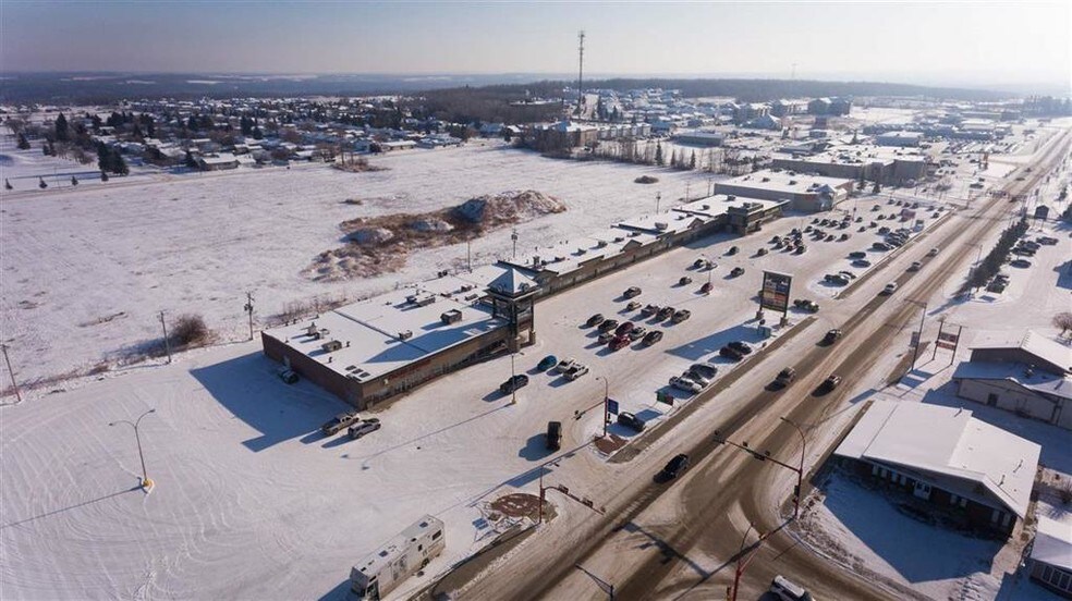 More Photos Of 4341 50 St, Drayton Valley Storefront For Lease